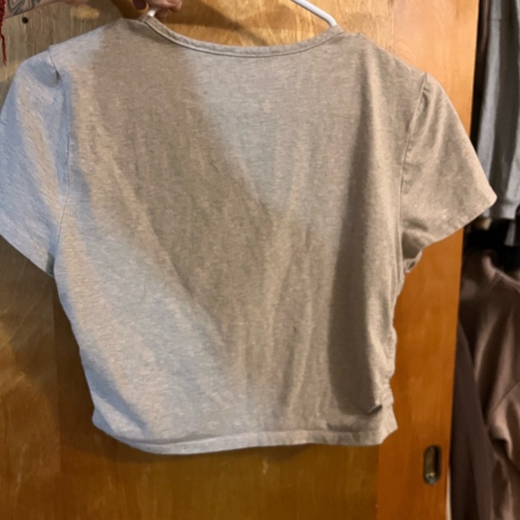 Live Sozy Oatmeal Annalee Cinched Crop Tee - Picture 7 of 8